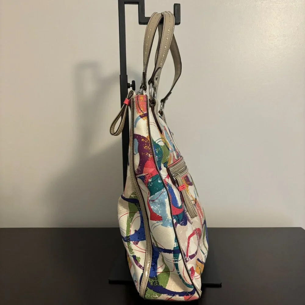 Coach Poppy Colorful Signature Canvas Hallie East/West Taupe Patent Leather Tote - Picture 3 of 14